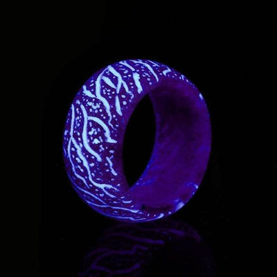 Glow-in-the-Dark Ring: Eye-Catching Luminescent Jewelry - Timothy Lane