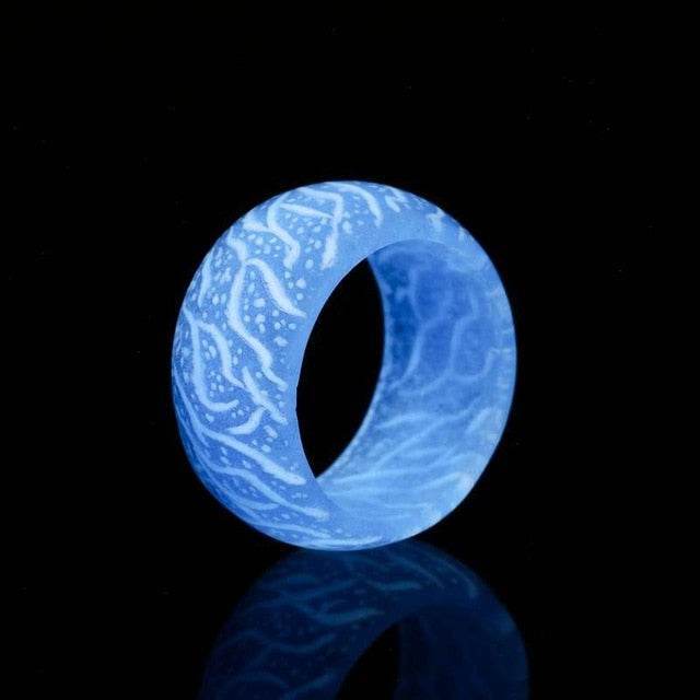 Glow-in-the-Dark Ring: Eye-Catching Luminescent Jewelry - Timothy Lane